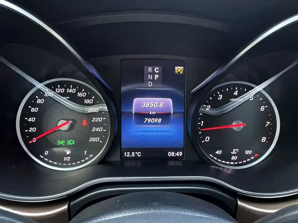 Mercedes-Benz V-Class 2022 из CN, фото 6