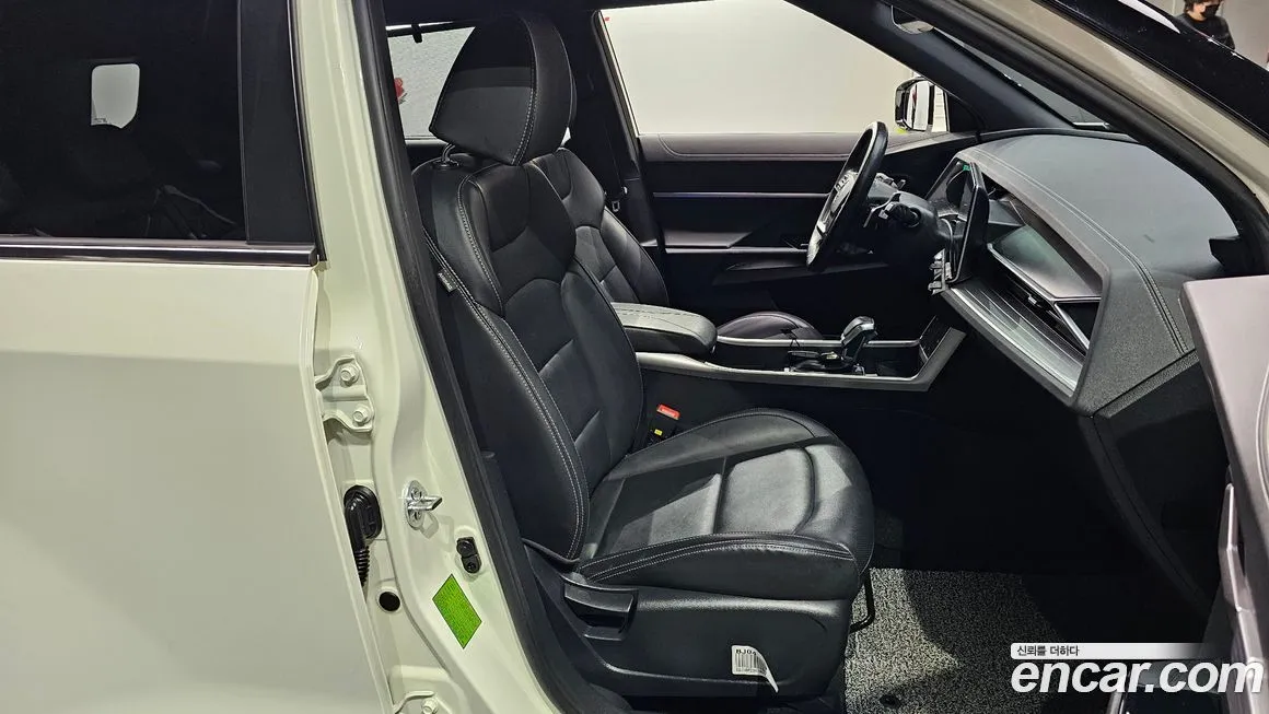KG Mobility (Ssangyong) Torres — фото 10