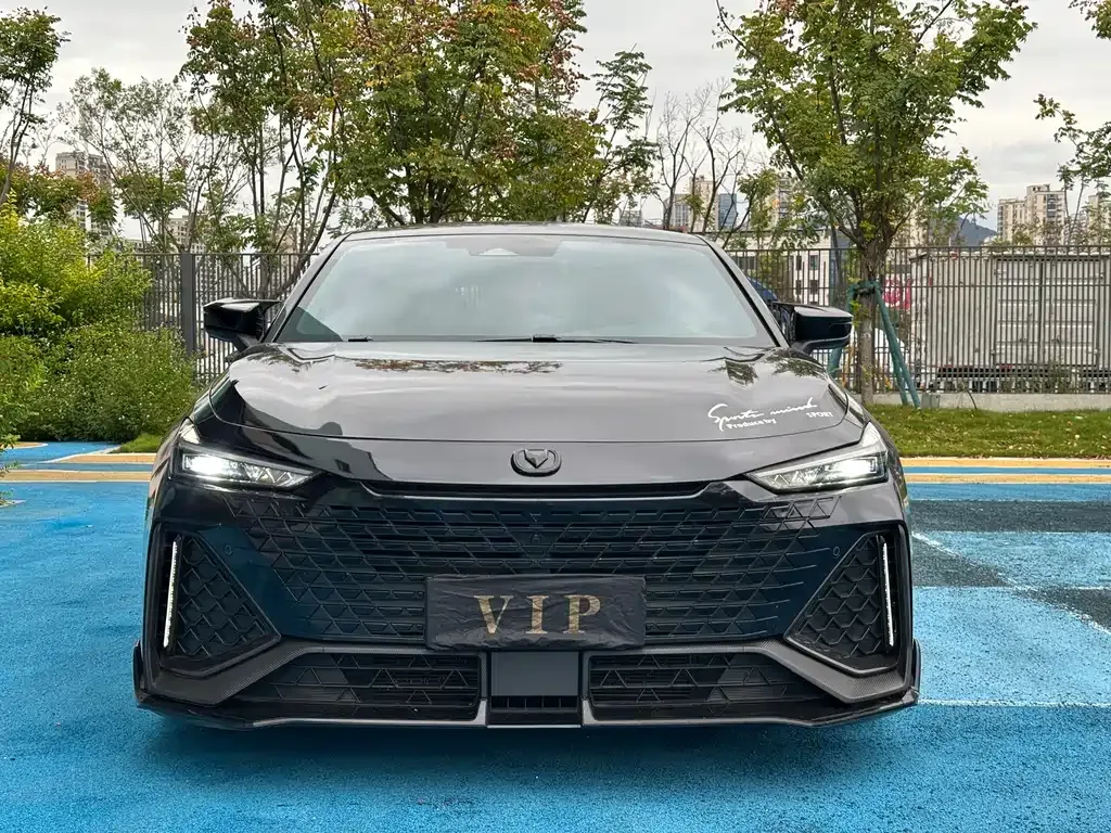 Changan UNI-V 2023 из CN, фото 2