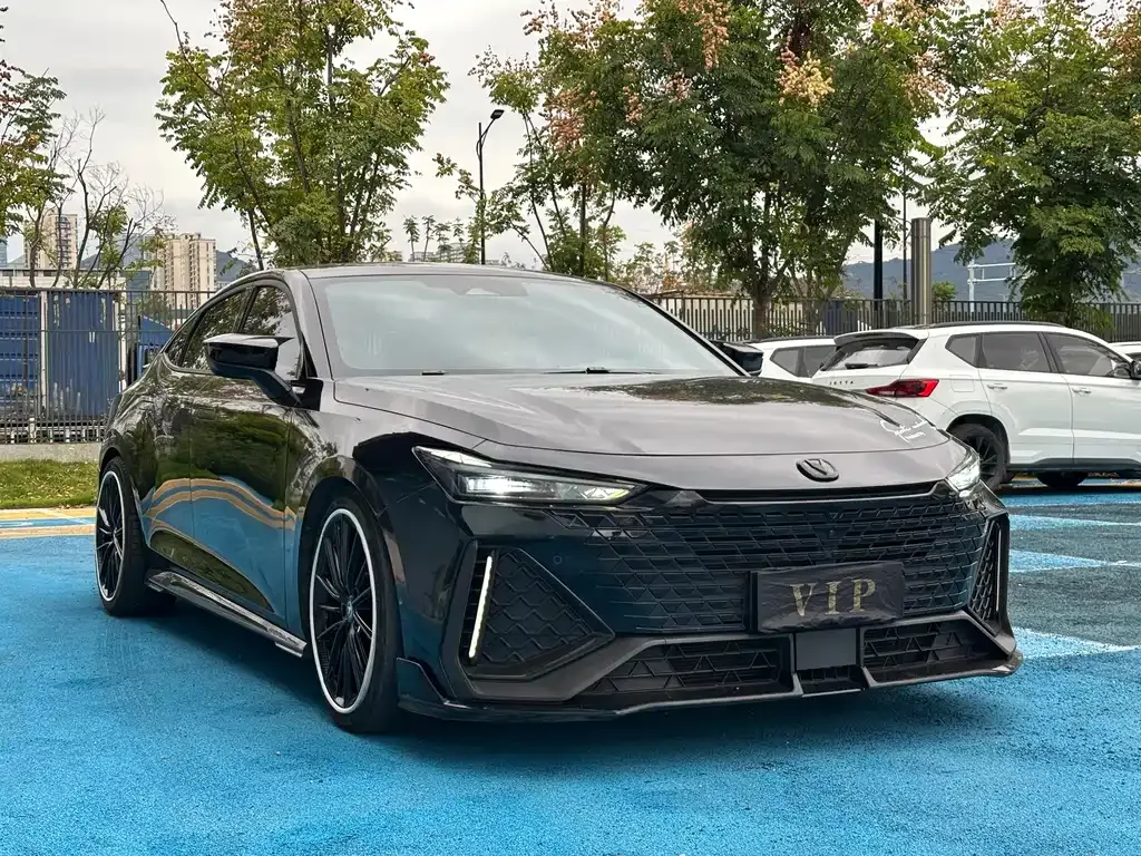 Changan UNI-V 2023 из CN, фото 3