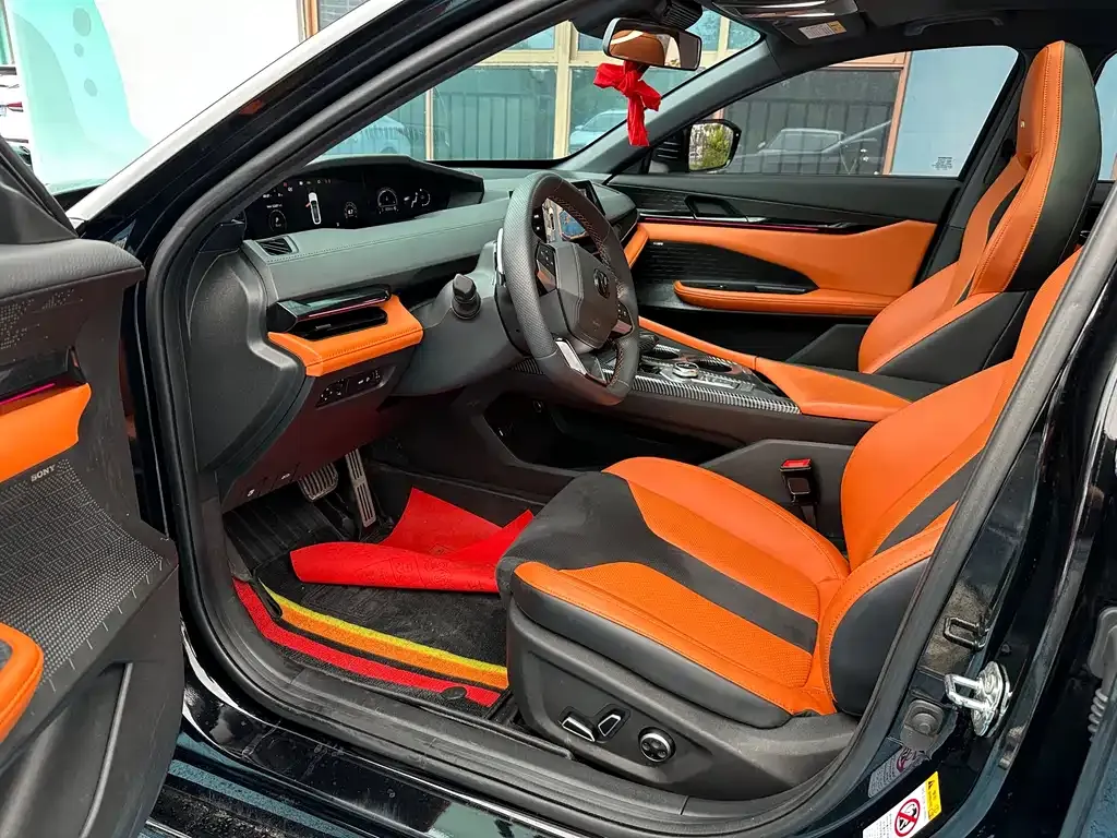 Changan UNI-V 2023 из CN, фото 5