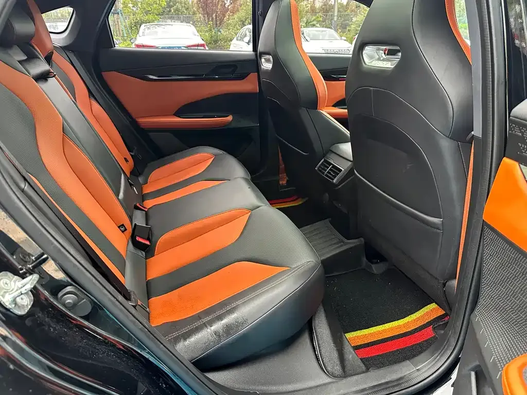 Changan UNI-V 2023 из CN, фото 9