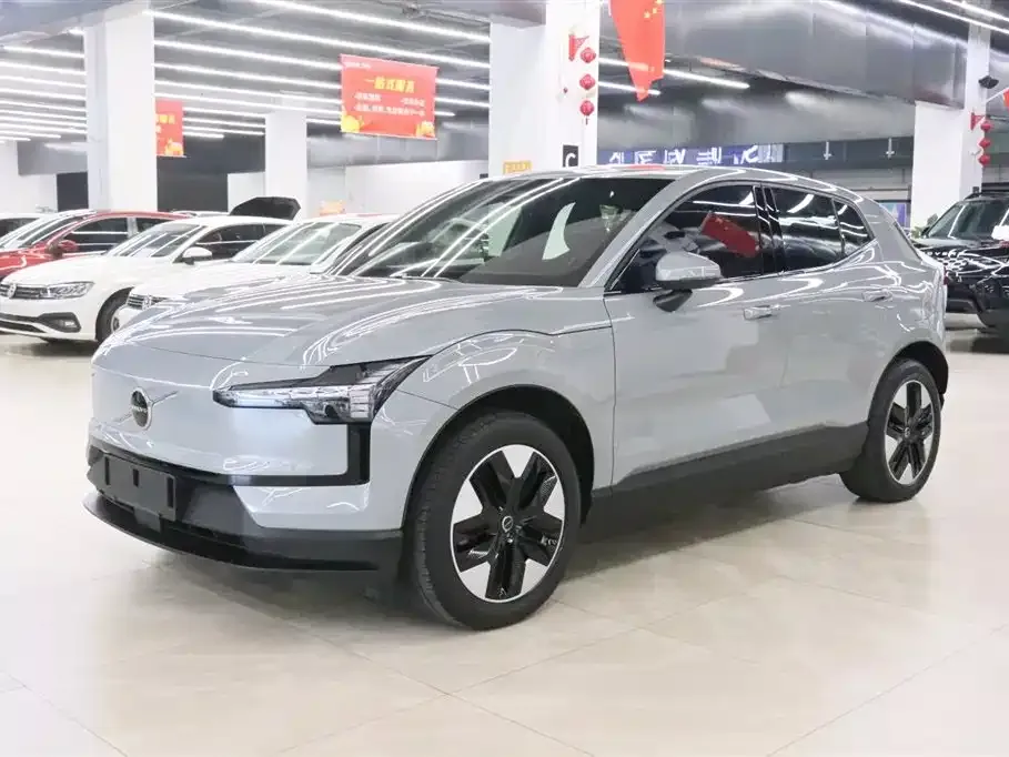 Volvo EX30 2024 из CN, фото 1