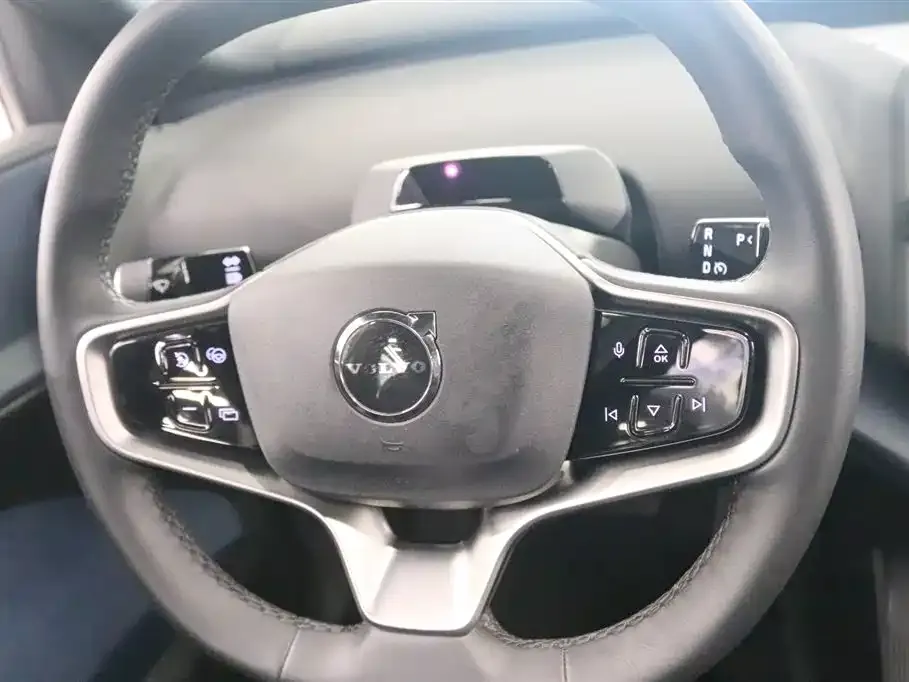 Volvo EX30 2024 из CN, фото 6