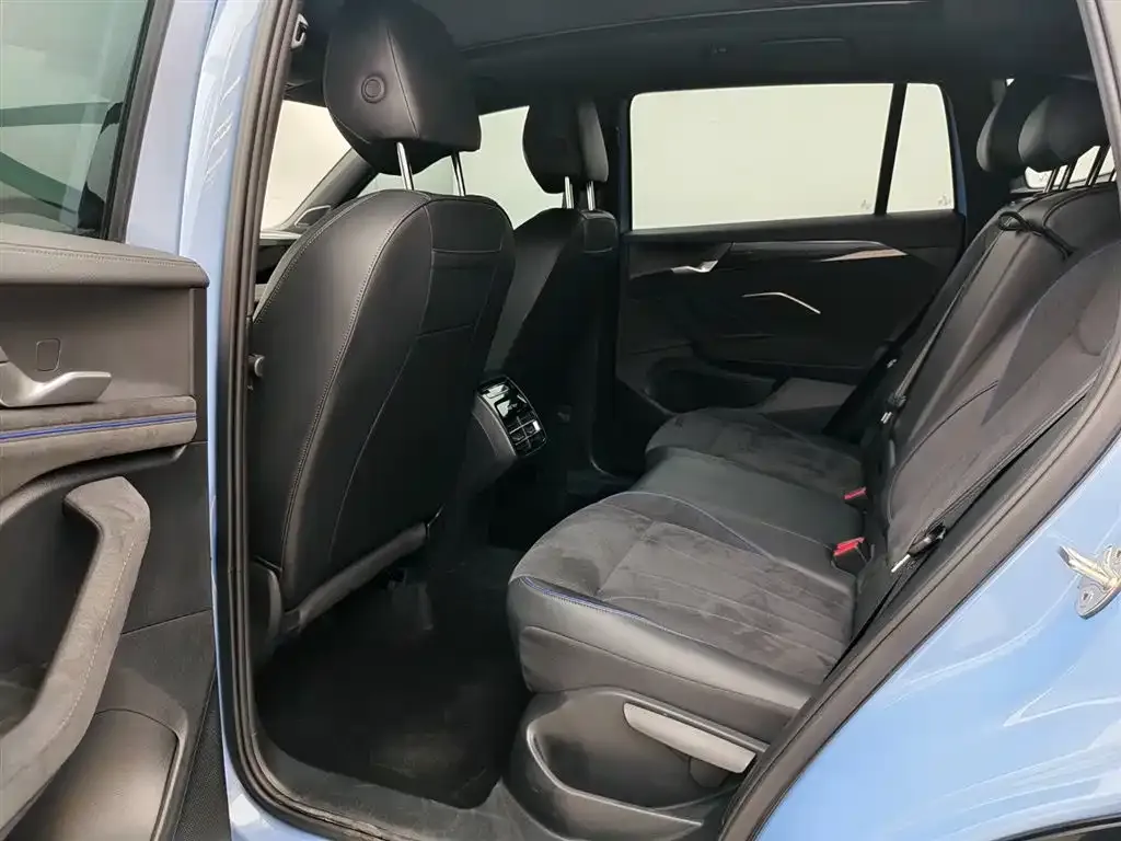 Volkswagen Tiguan L 2024 из CN, фото 8