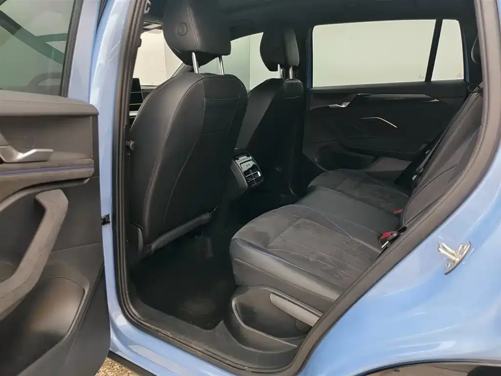 Volkswagen Tiguan L 2024 из CN, фото 9