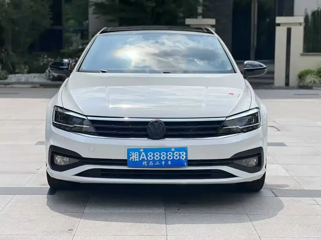 Volkswagen Lamando 2021 из CN, фото 2