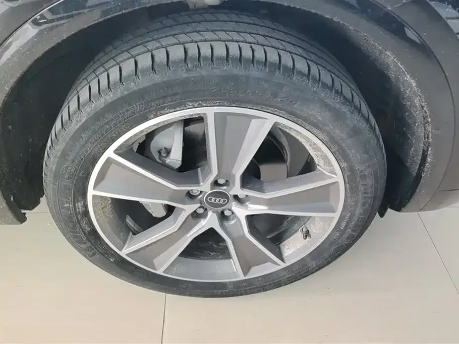 Audi Q5L 2023 из CN, фото 6