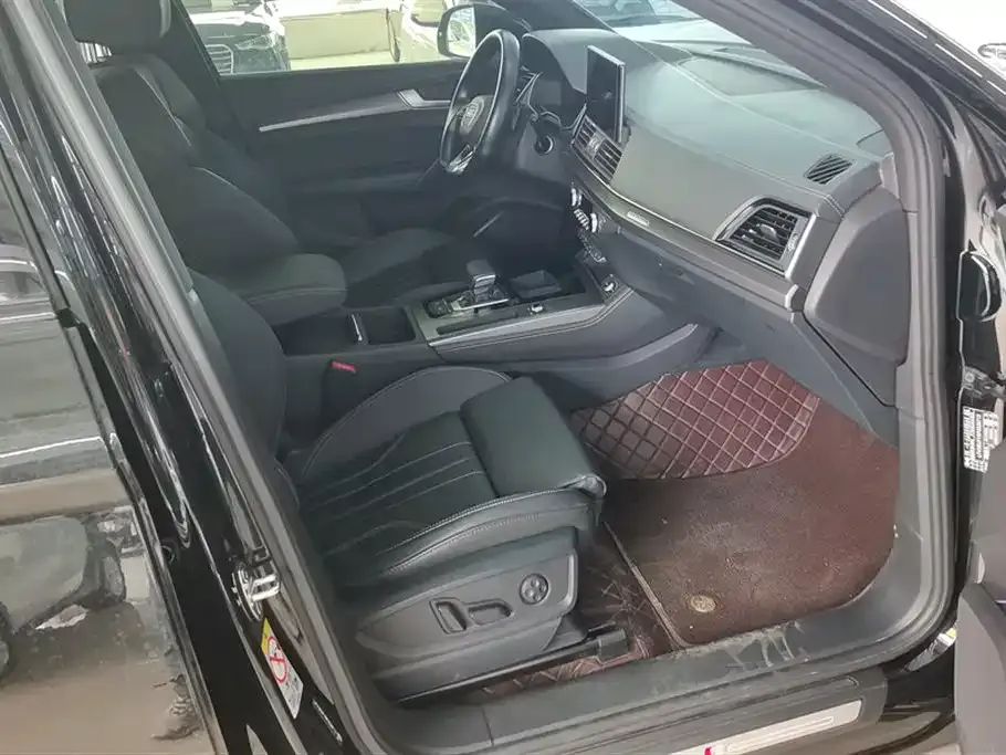 Audi Q5L 2023 из CN, фото 8