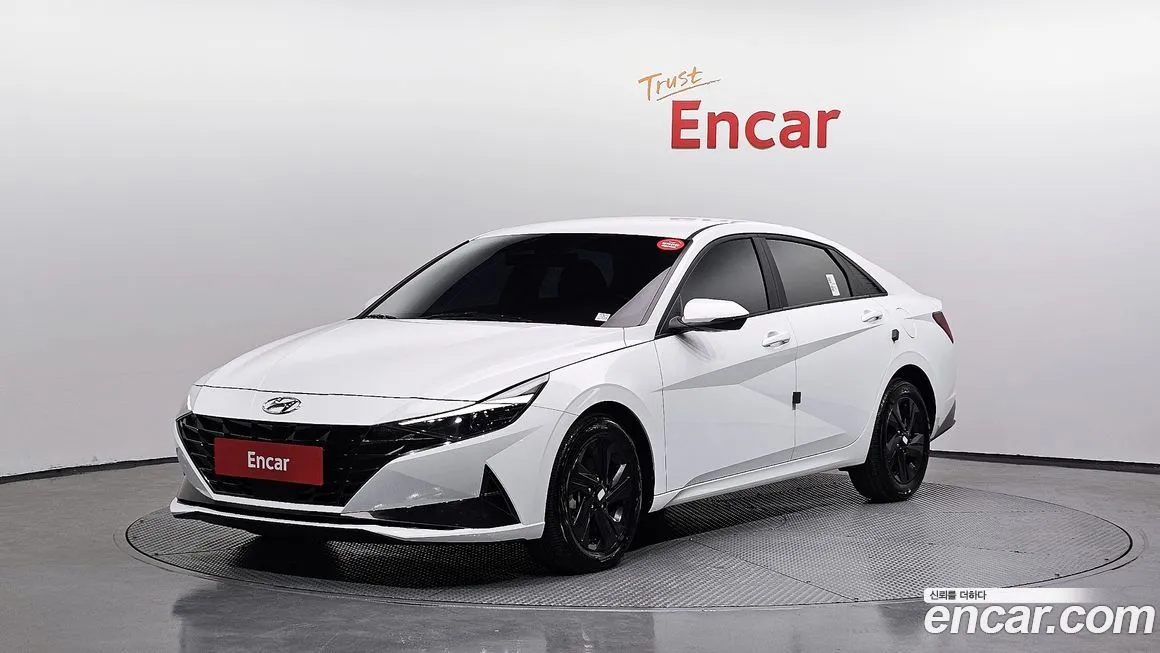 Hyundai AVANTE 2023 из KR, фото 1