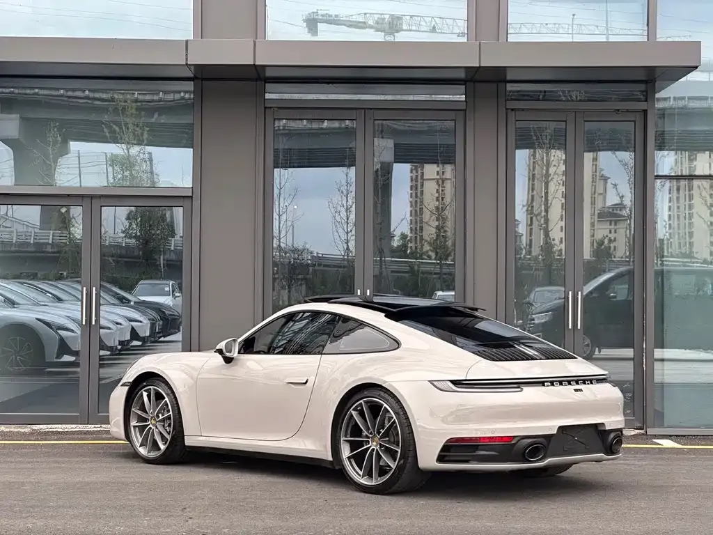 Porsche 911 2023 из CN, фото 4