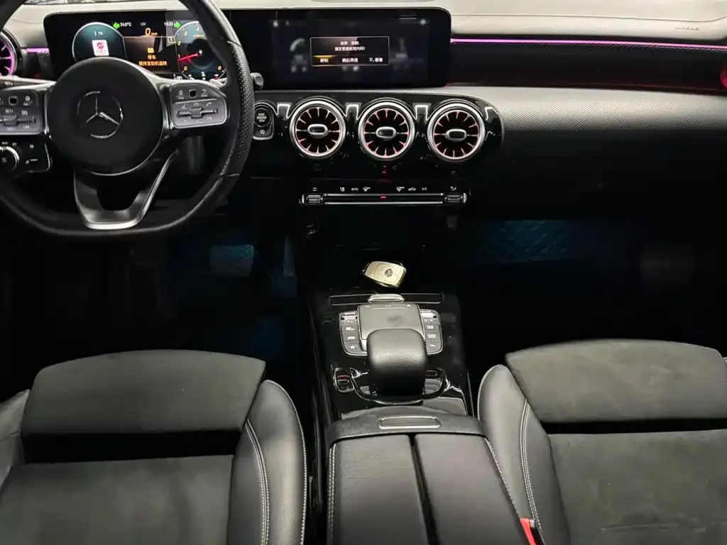 Mercedes-Benz A-Class 2021 из CN, фото 10