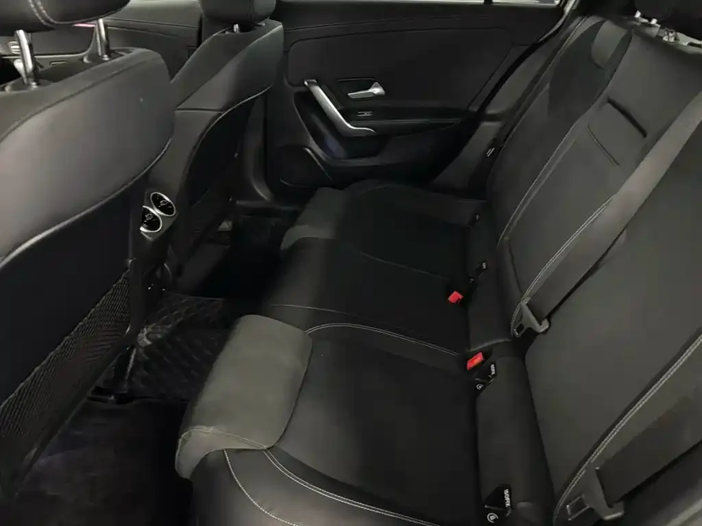 Mercedes-Benz A-Class 2021 из CN, фото 9