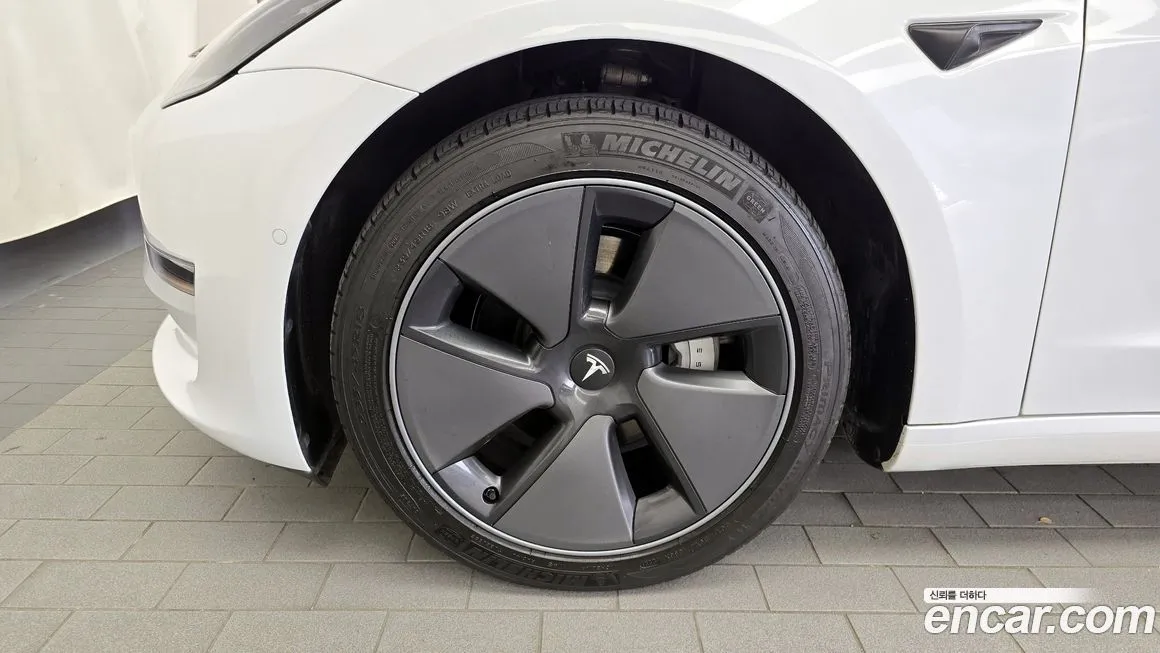 Tesla Model 3 2021 из KR, фото 5