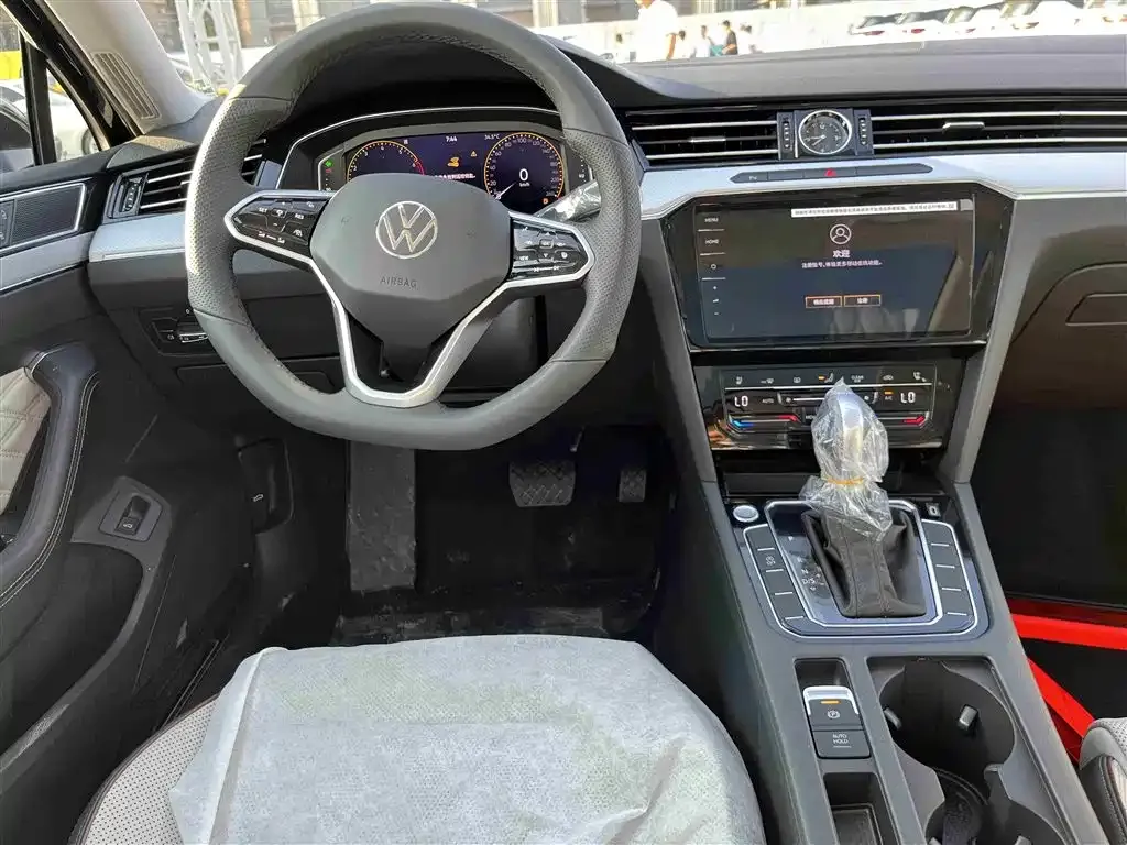 Volkswagen Magotan 2025 из CN, фото 10