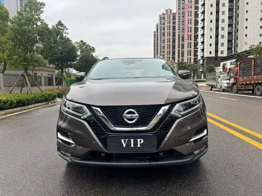 Nissan Qashqai 2022 из CN, фото 2