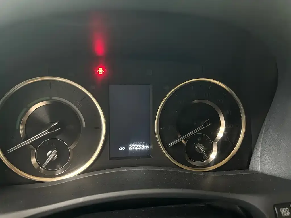 Toyota Vellfire 2023 из CN, фото 4