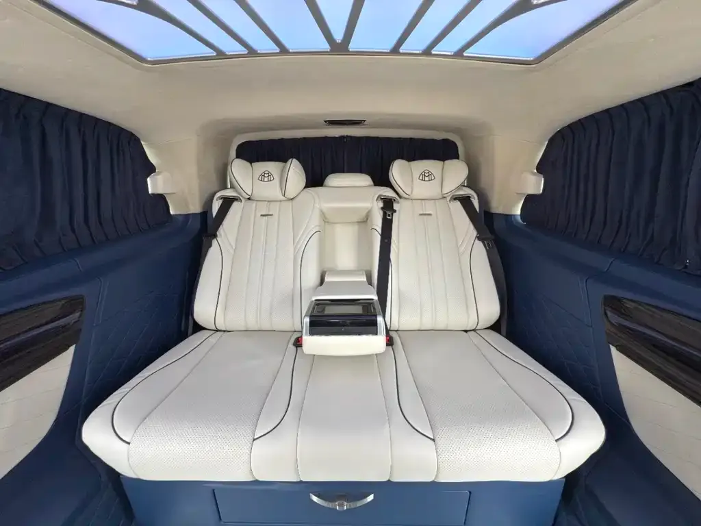 Mercedes-Benz Vito 2022 из CN, фото 10