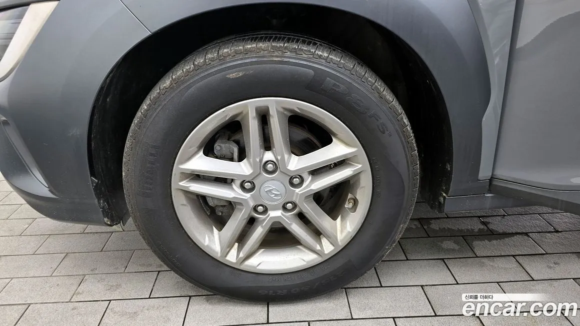 Hyundai Kona 2021 из KR, фото 5