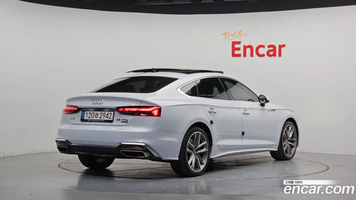 Audi A5 2021 из KR, фото 2