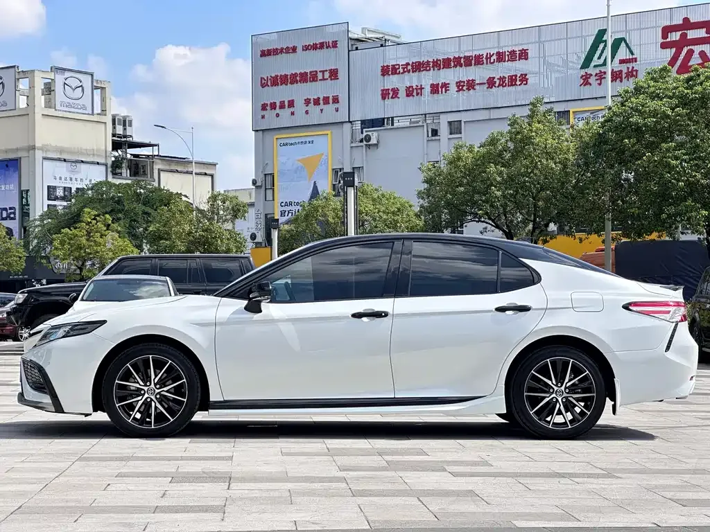 Toyota Camry 2022 из CN, фото 6