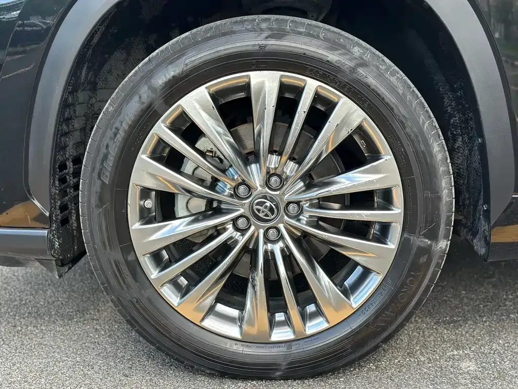Toyota Highlander 2023 из CN, фото 10