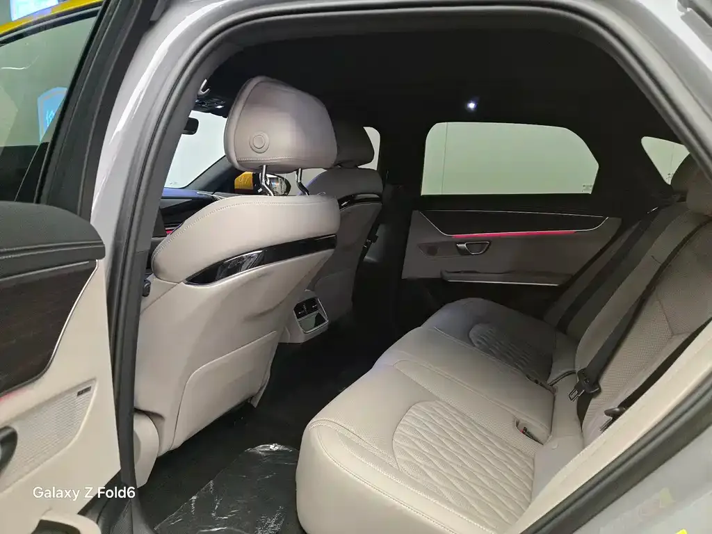 BYD Han 2025 из CN, фото 7