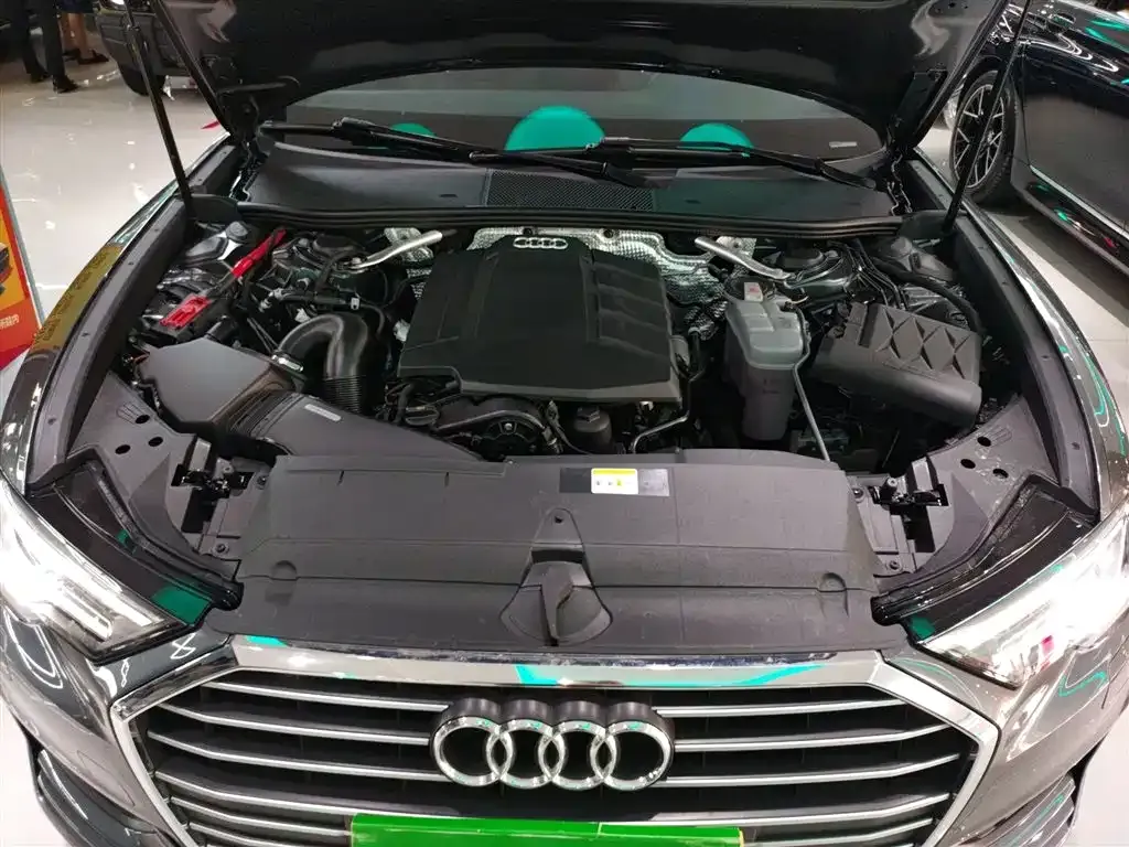 Audi A6L 2022 из CN, фото 10