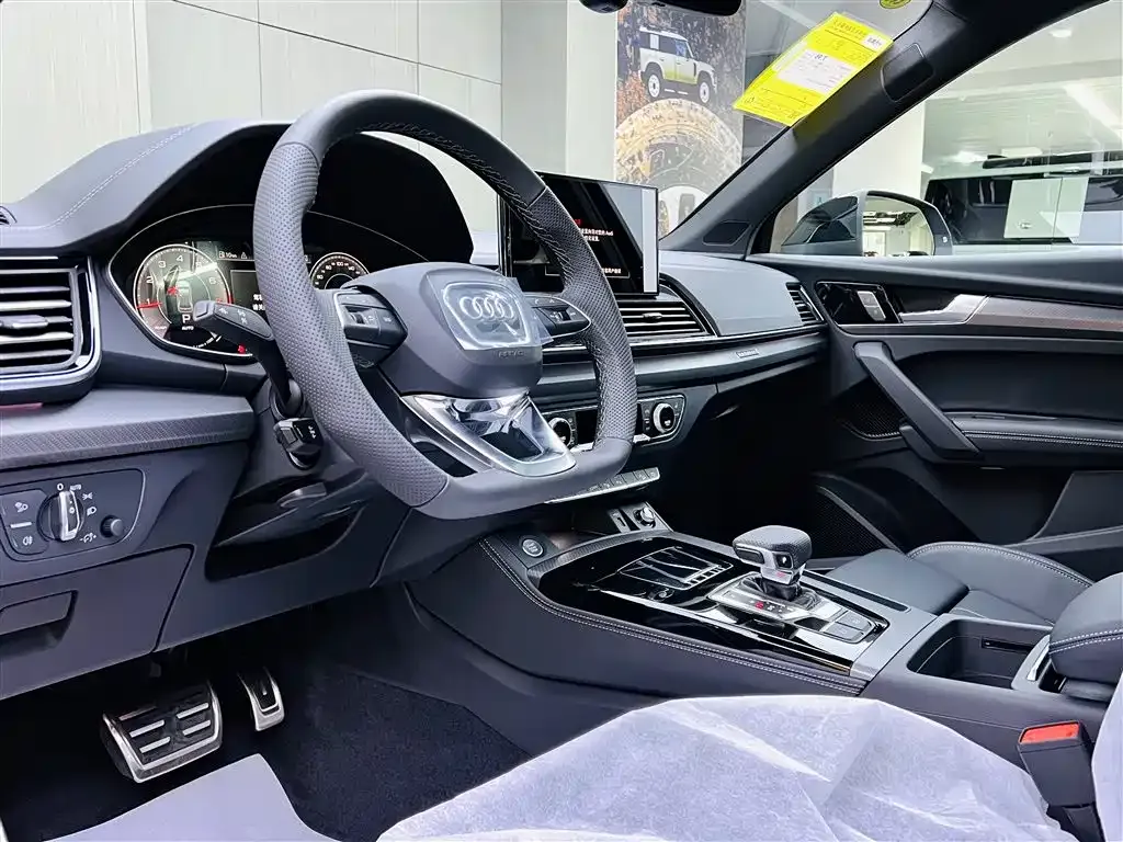 Audi Q5L 2025 из CN, фото 8