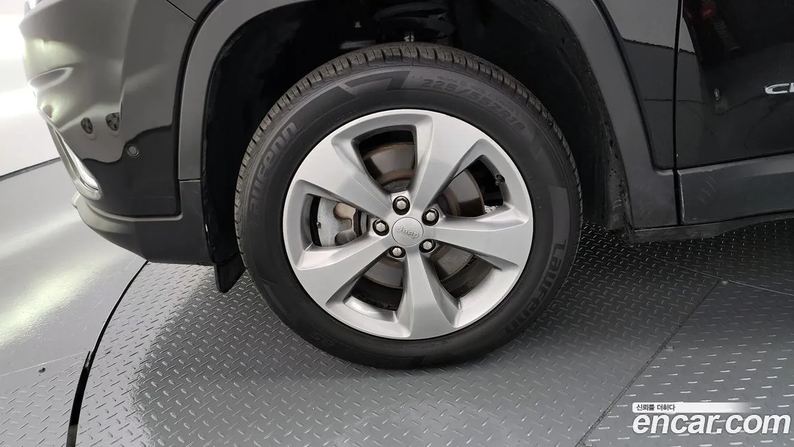 Jeep Cherokee 2022 из KR, фото 5