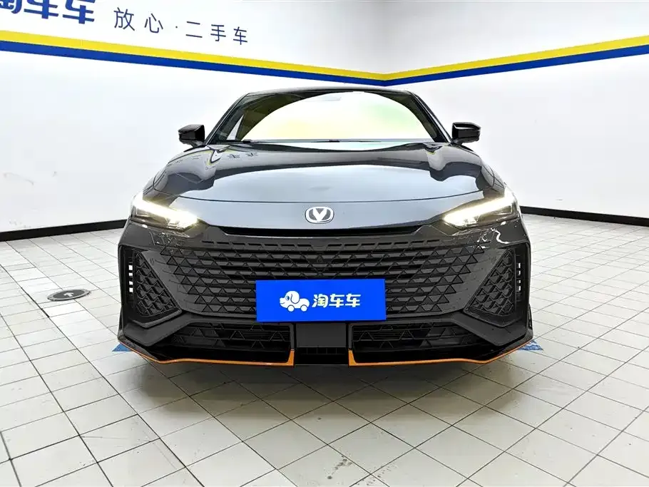 Changan UNI-V 2025 из CN, фото 2