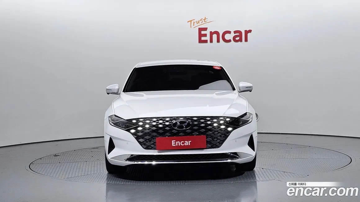 Hyundai Grandeur 2022 из KR, фото 3