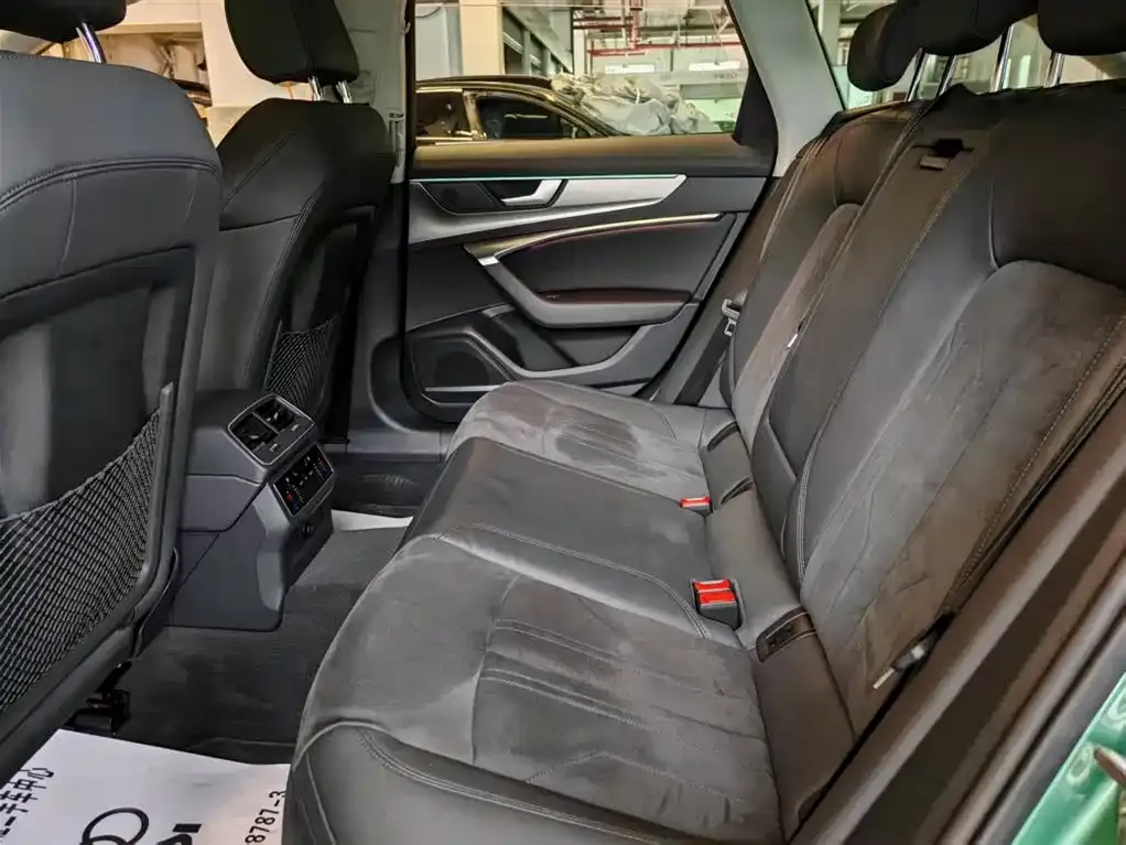Audi A6 (Import) 2022 из CN, фото 4