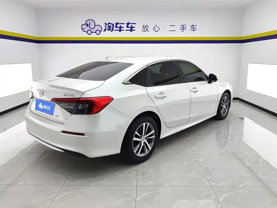 Honda Civic 2023 из CN, фото 3