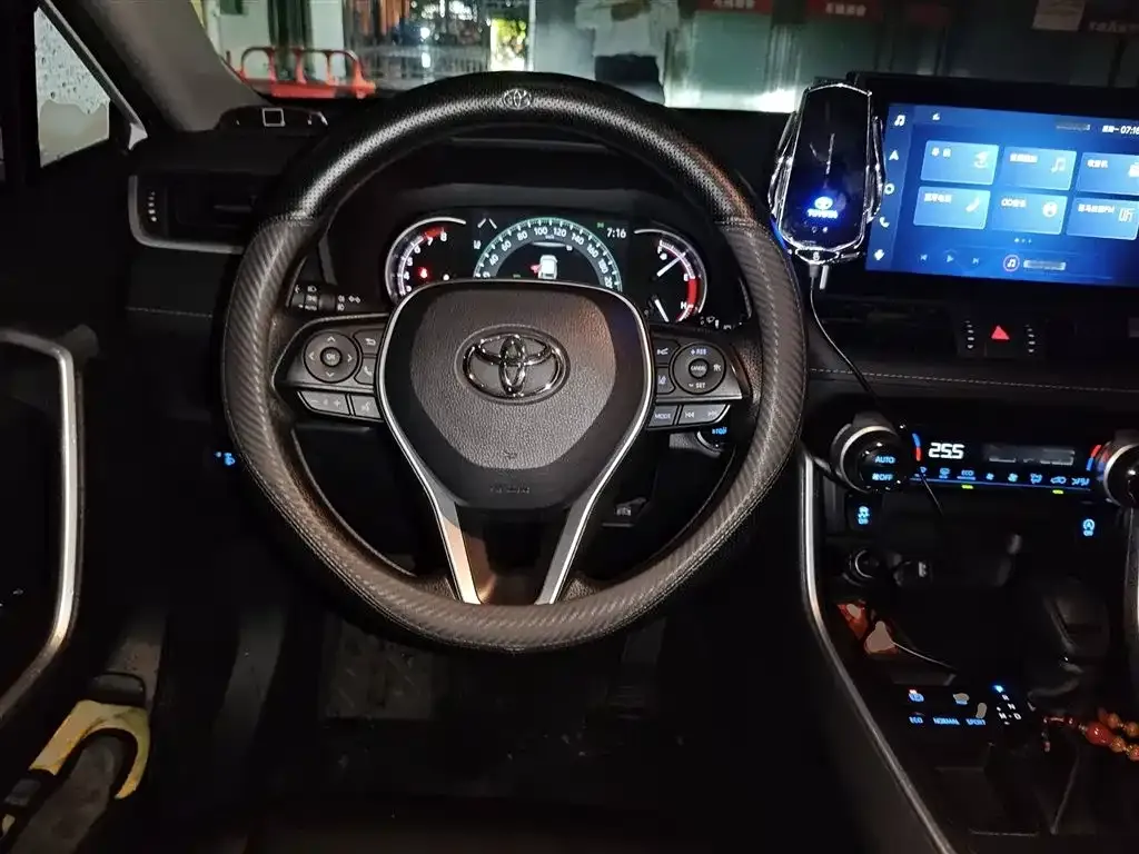 Toyota RAV4 2022 из CN, фото 3