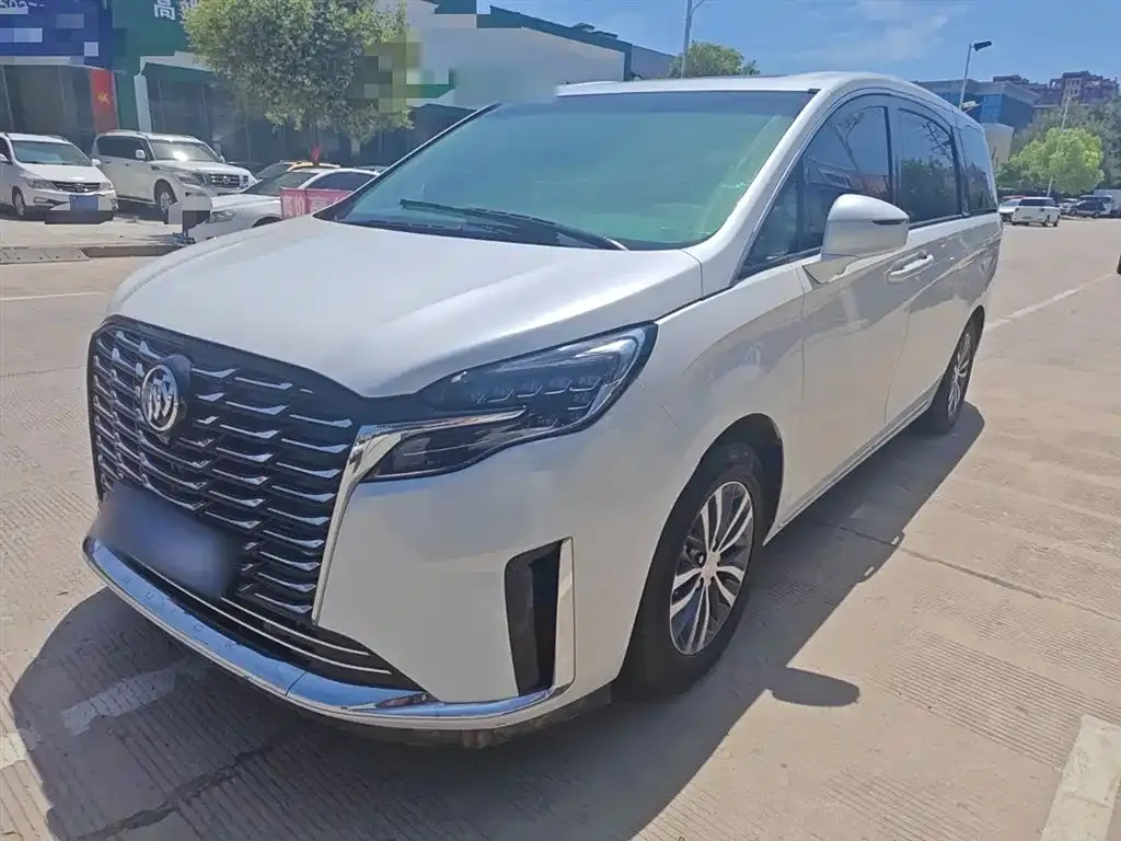 Buick GL8 2023 из CN, фото 1