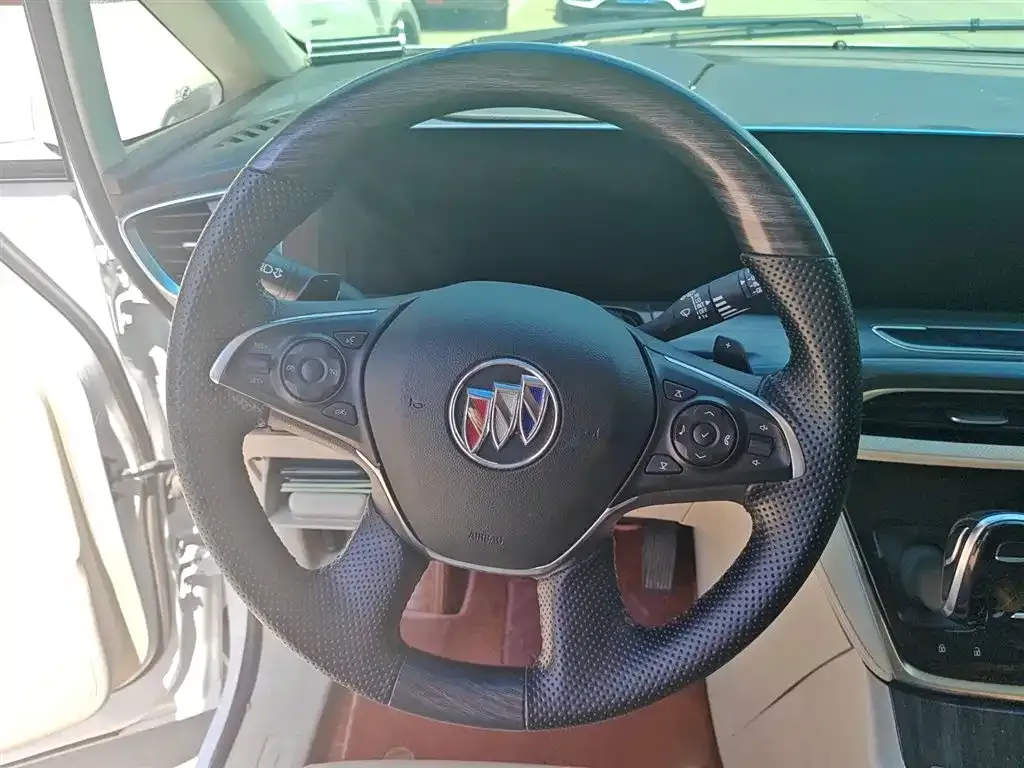 Buick GL8 2023 из CN, фото 4