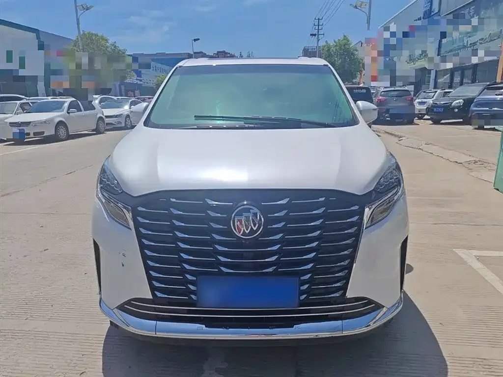 Buick GL8 2023 из CN, фото 8