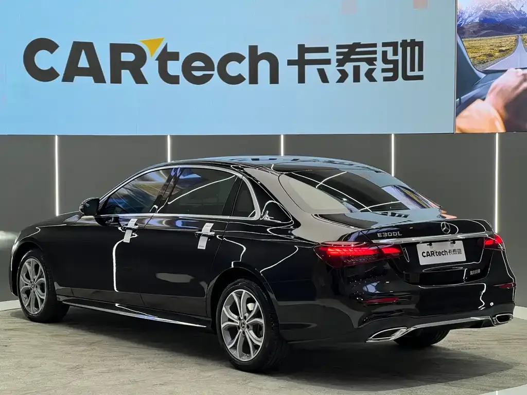 Mercedes-Benz E-Class 2023 из CN, фото 6