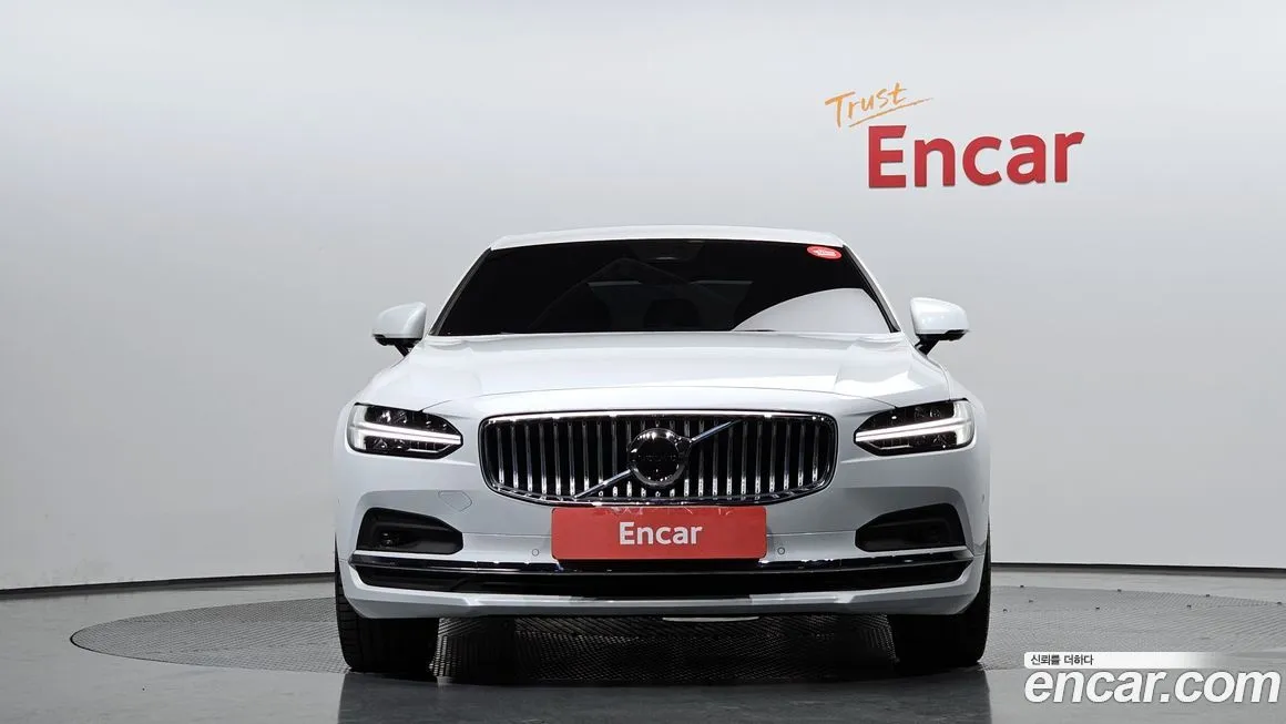 Volvo S90 2023 из KR, фото 3
