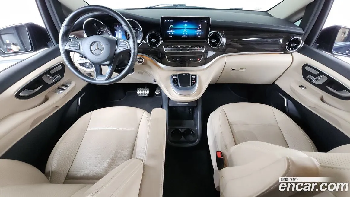 Mercedes-Benz V-Class 2022 из KR, фото 7