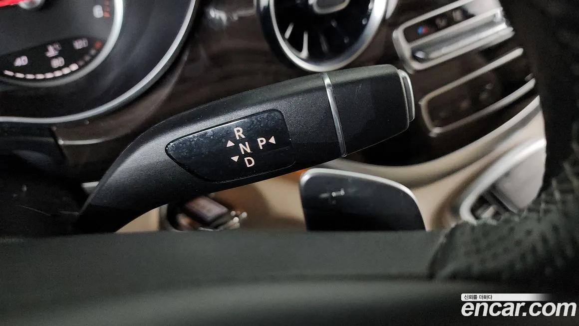 Mercedes-Benz V-Class 2022 из KR, фото 9