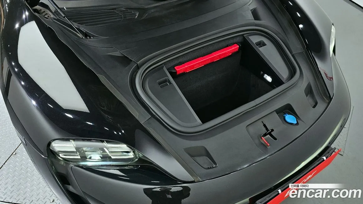 Porsche Taycan 2021 из KR, фото 6