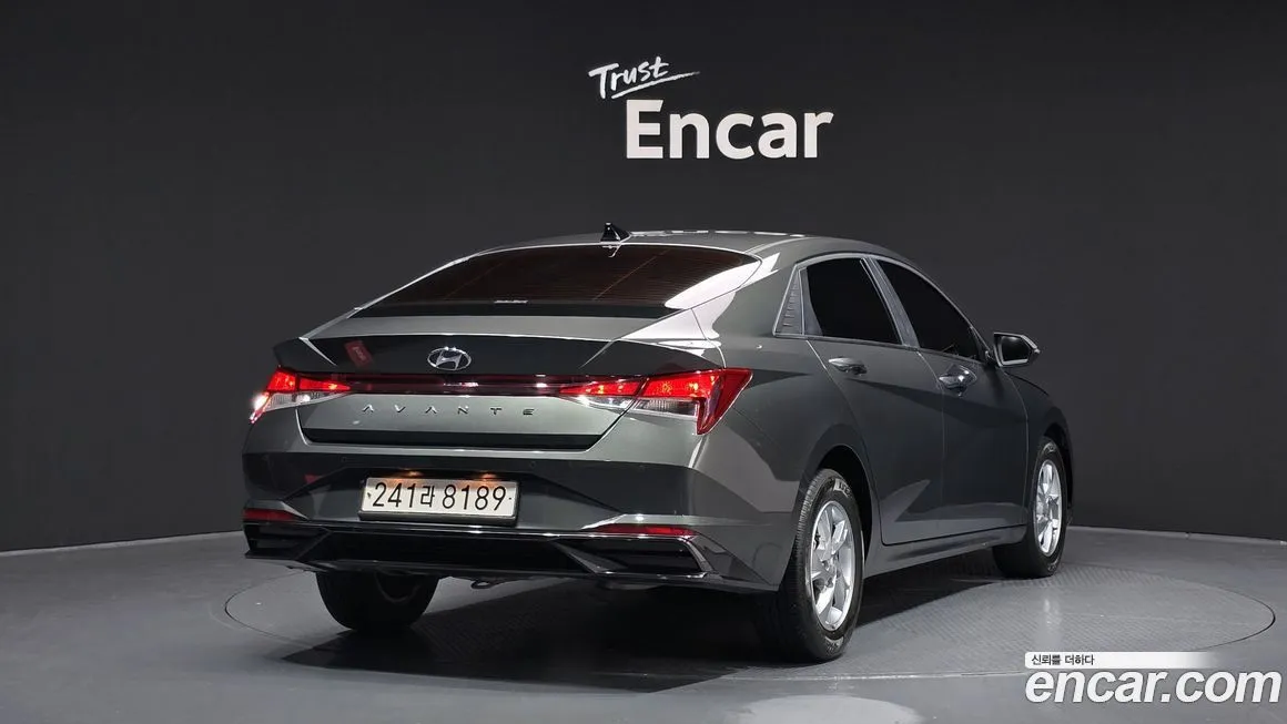 Hyundai AVANTE 2021 из KR, фото 2