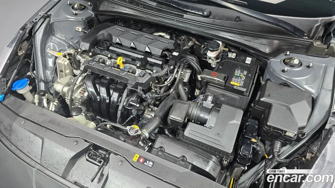 Hyundai AVANTE 2021 из KR, фото 6