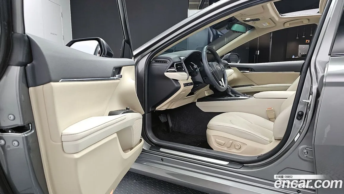 Toyota Camry 2024 из KR, фото 10