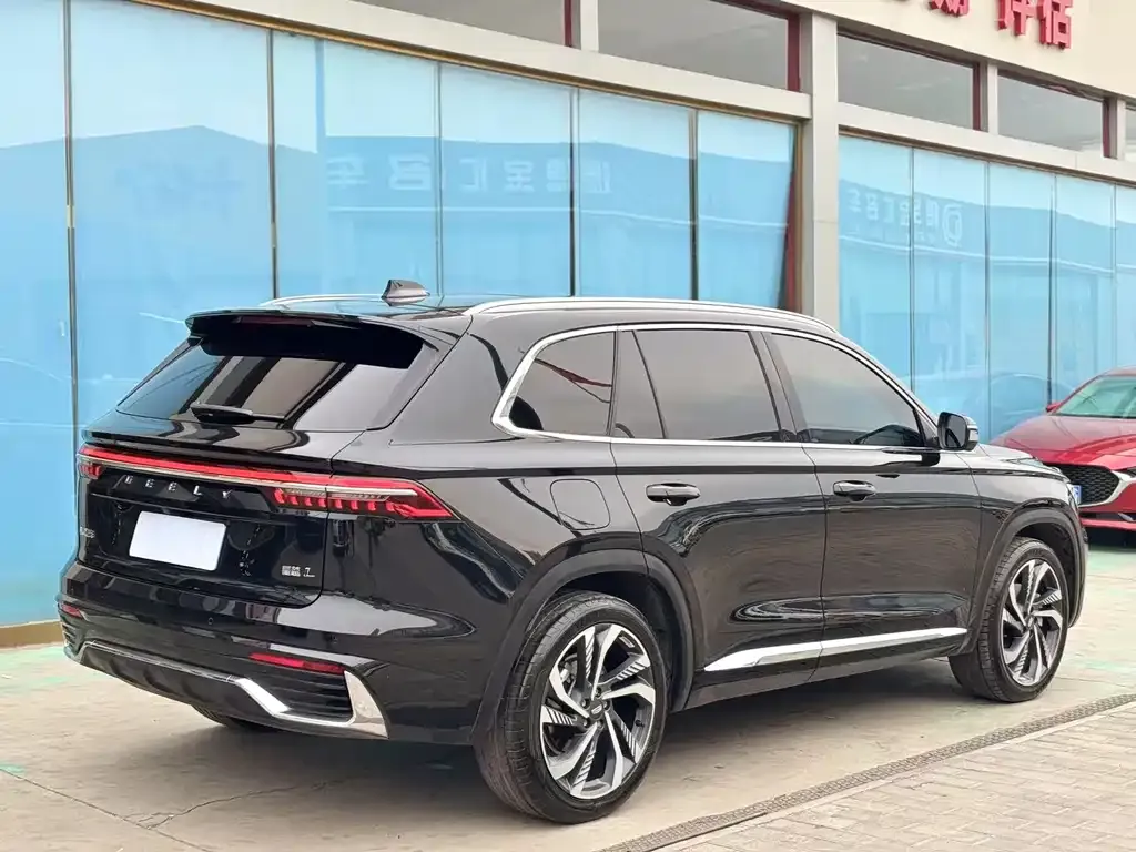 Geely Xingyue L 2023 из CN, фото 4