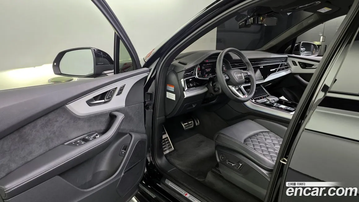 Audi Q7 2023 из KR, фото 10