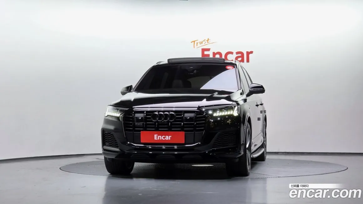 Audi Q7 2023 из KR, фото 3