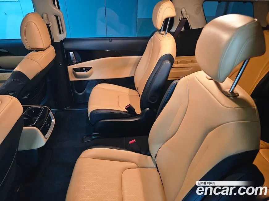 Kia Carnival 2023 из KR, фото 10